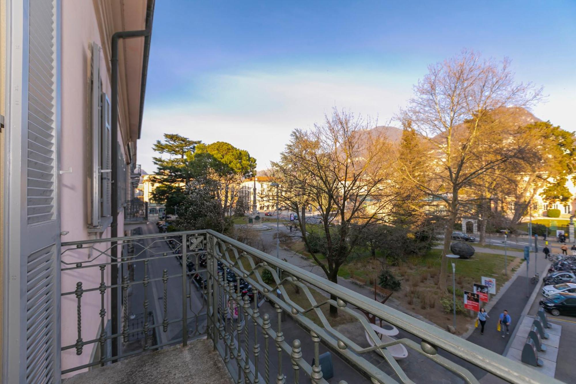 Star Of Lugano - Happy Rentals Extérieur photo